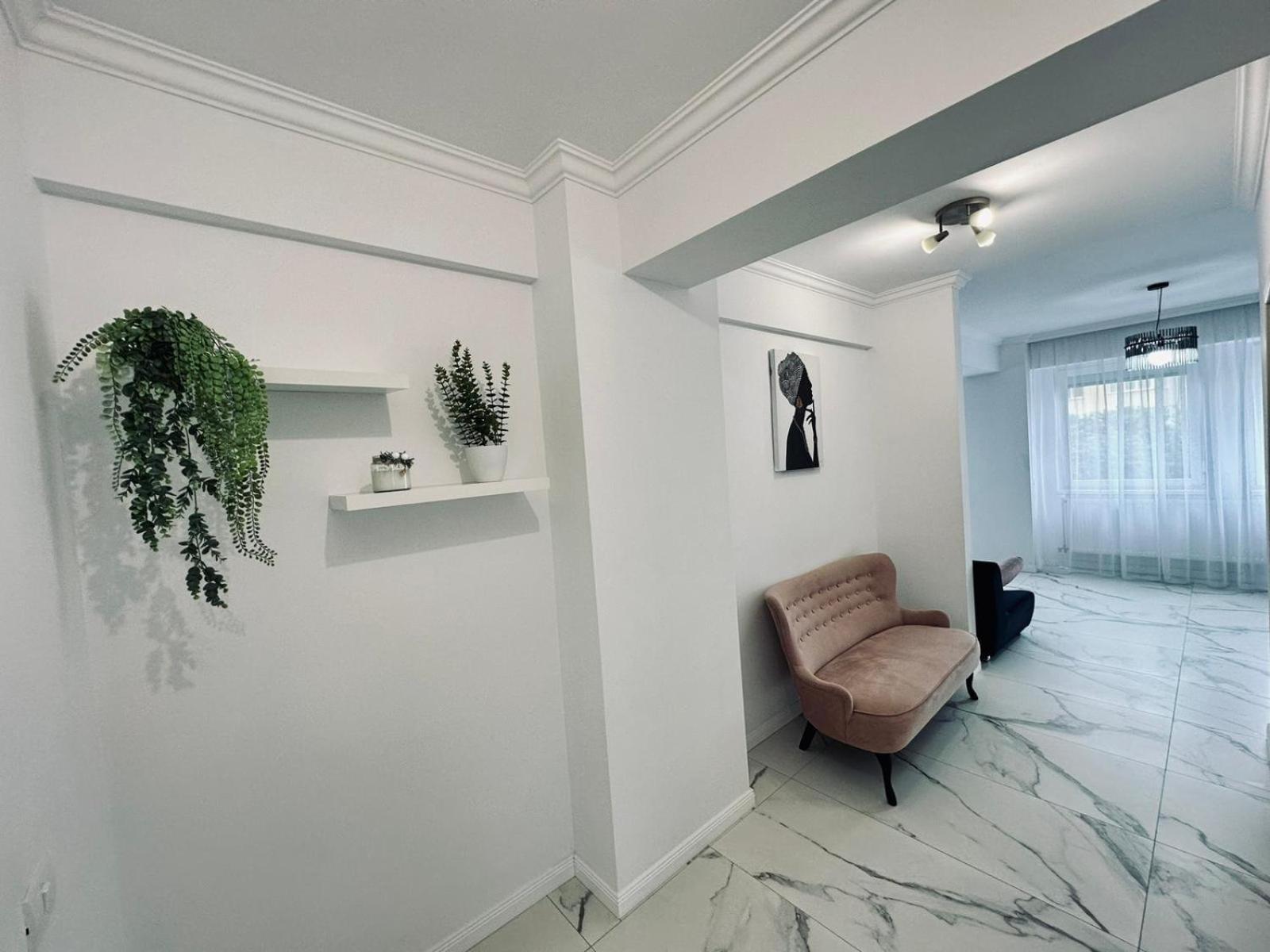 Sofiapartment Орадя Экстерьер фото