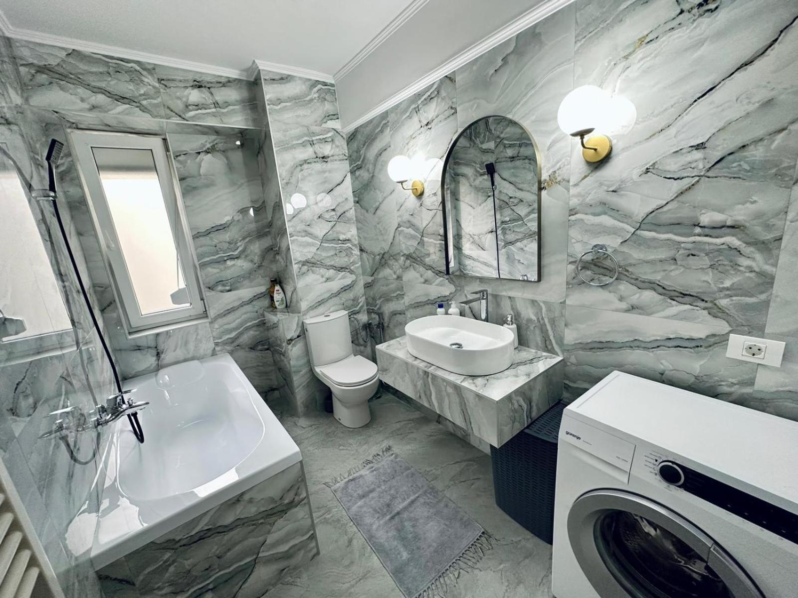 Sofiapartment Орадя Экстерьер фото